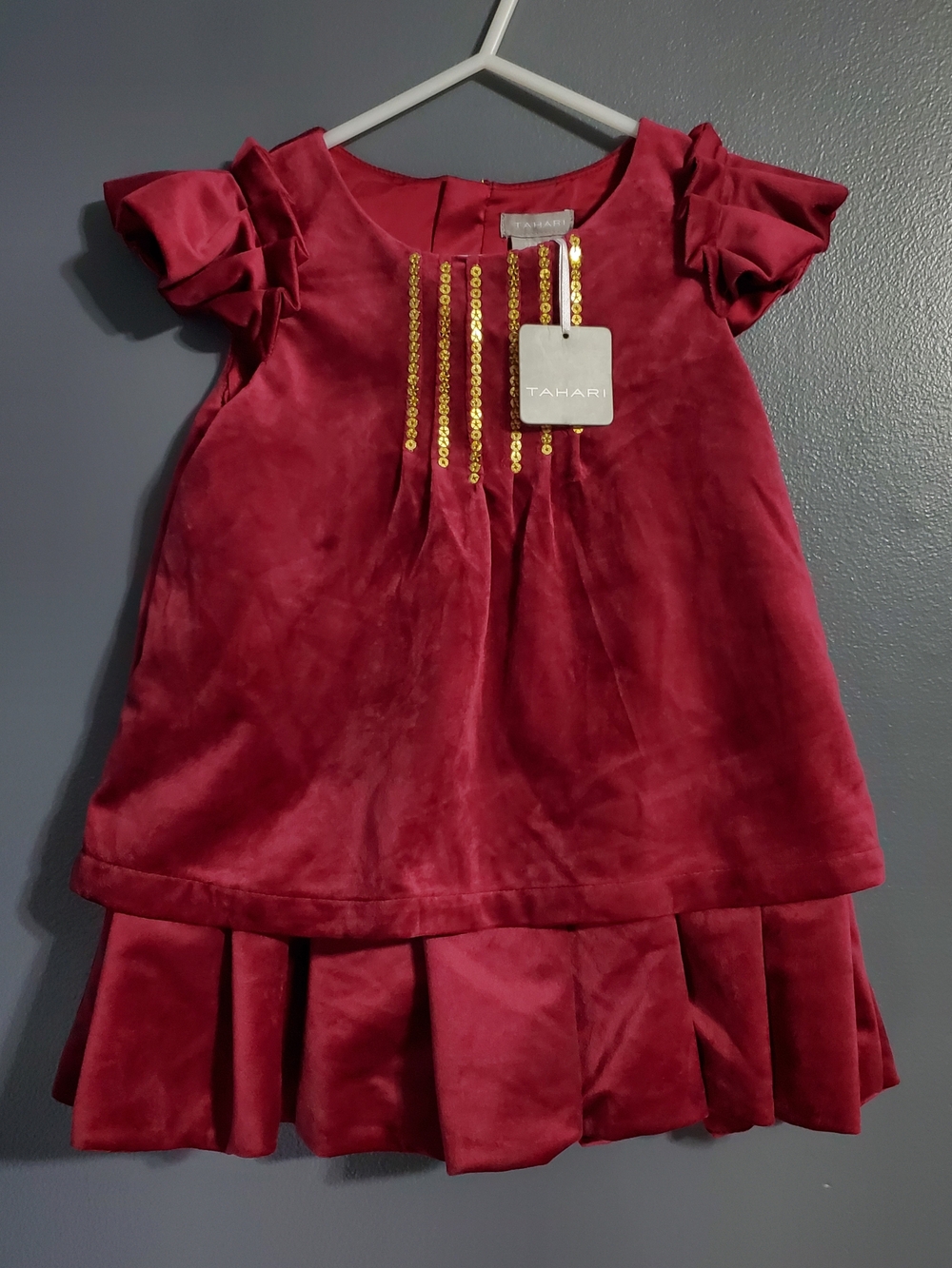NWT Tahari Girls' Light Burgundy Velvet Dress Gold Sequin Detail Girls Size 5T